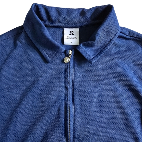 DAILY SPORTS Women's MACY SLEEVELESS Golf POLO PACIFIC Blue Small Quarter Zip - Picture 2 of 5
